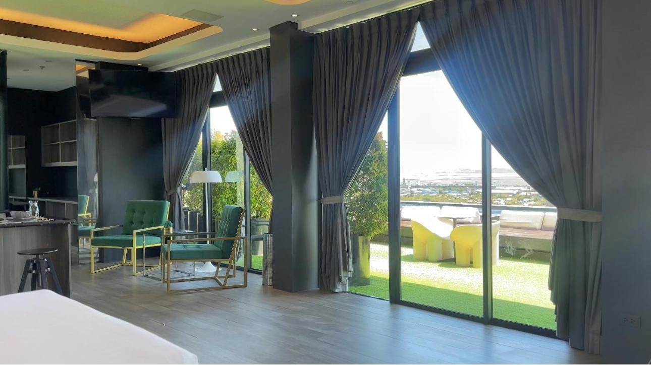 Azumi Boutique Hotel Muntinlupa City Phòng bức ảnh